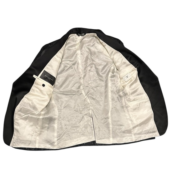 Brian Dales Men's 1 Button Tuxedo . Size 50. Cond.is V.Gd. - Picture 14 of 14